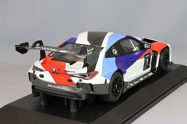 Minichamps MC155212000 1/18 BMW M4 GT3 2021 Presentation
