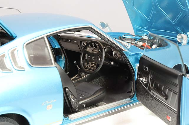 AUTOart 78767 1/18 Toyota Celica Liftback 2000GT RA25 1973 Turq Blue