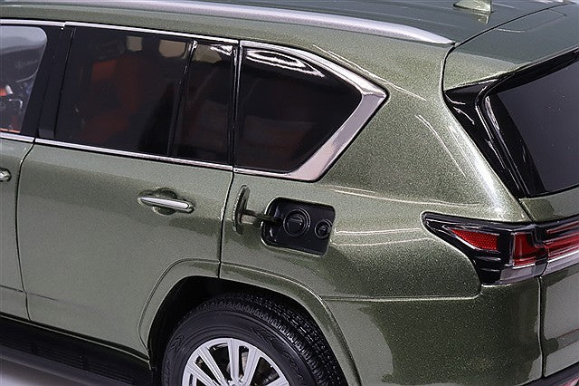LCD Model LCD18021NG 1/18 Lexus LX600 Nori Green SUV Diecast