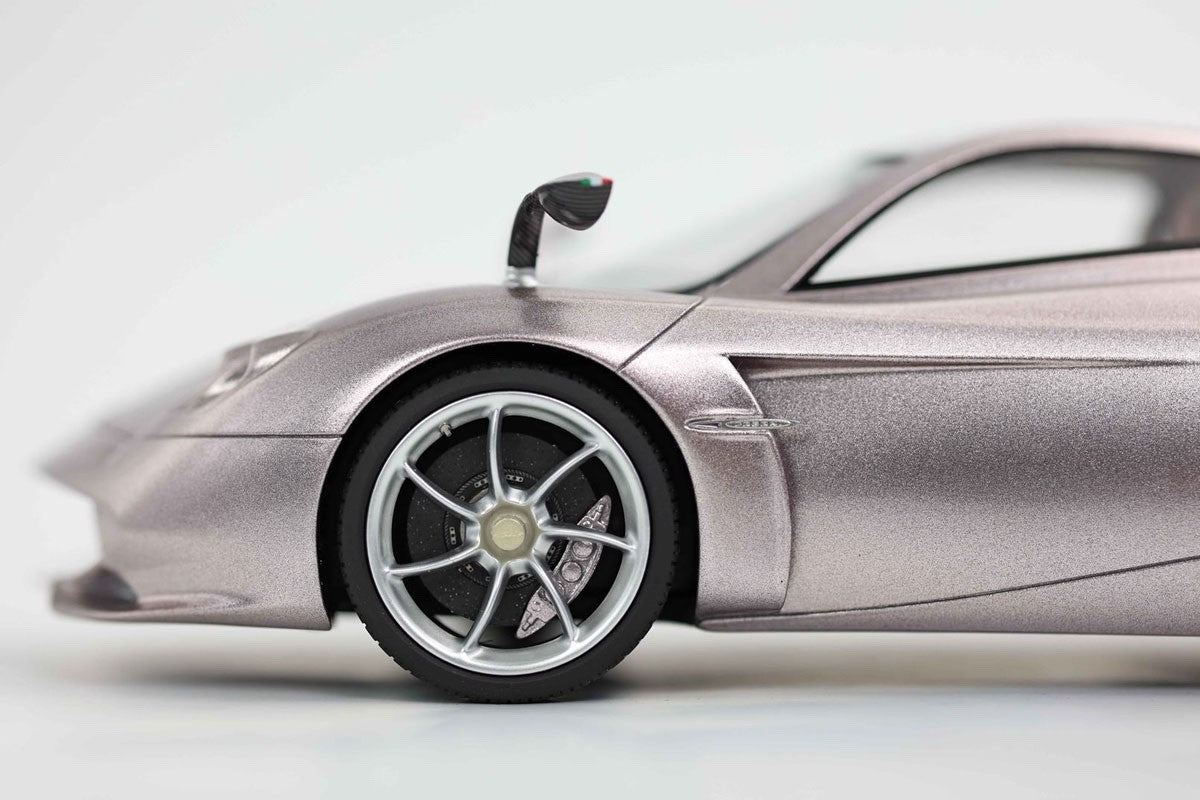 BBR P18228BV 1/18 Pagani Huayra Codalunga 2022 Iridescent Bronzo Aymara Ltd 200