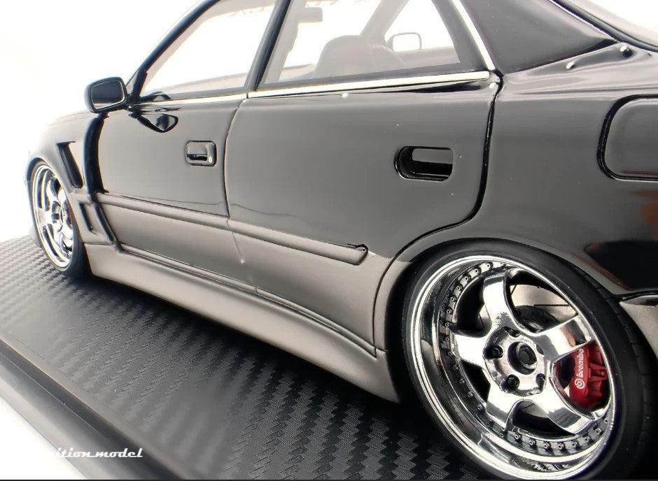 Ignition Model IG3579 1/18 VERTEX Toyota Mark II JZX100 Black/Gun Resin