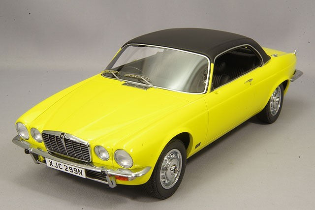 BoS Models BOS299 1/18 Jaguar XJ 4.2C 1974 Yellow Black Resin