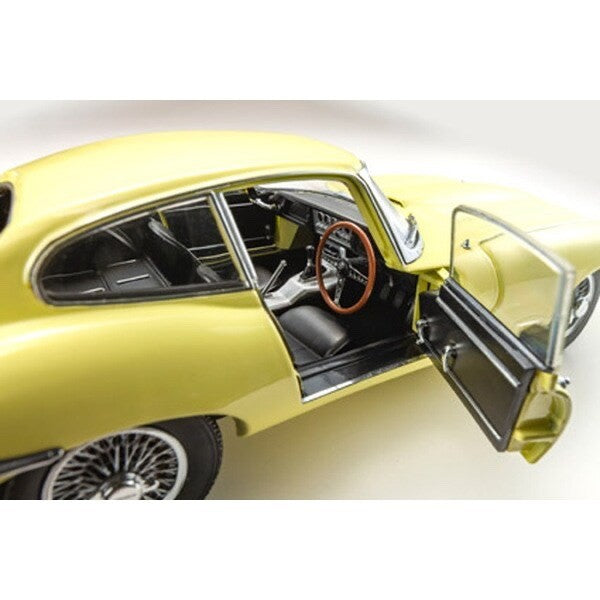 Kyosho KS08954LY 1/18 Jaguar E-Type Pale Primrose Light Yellow