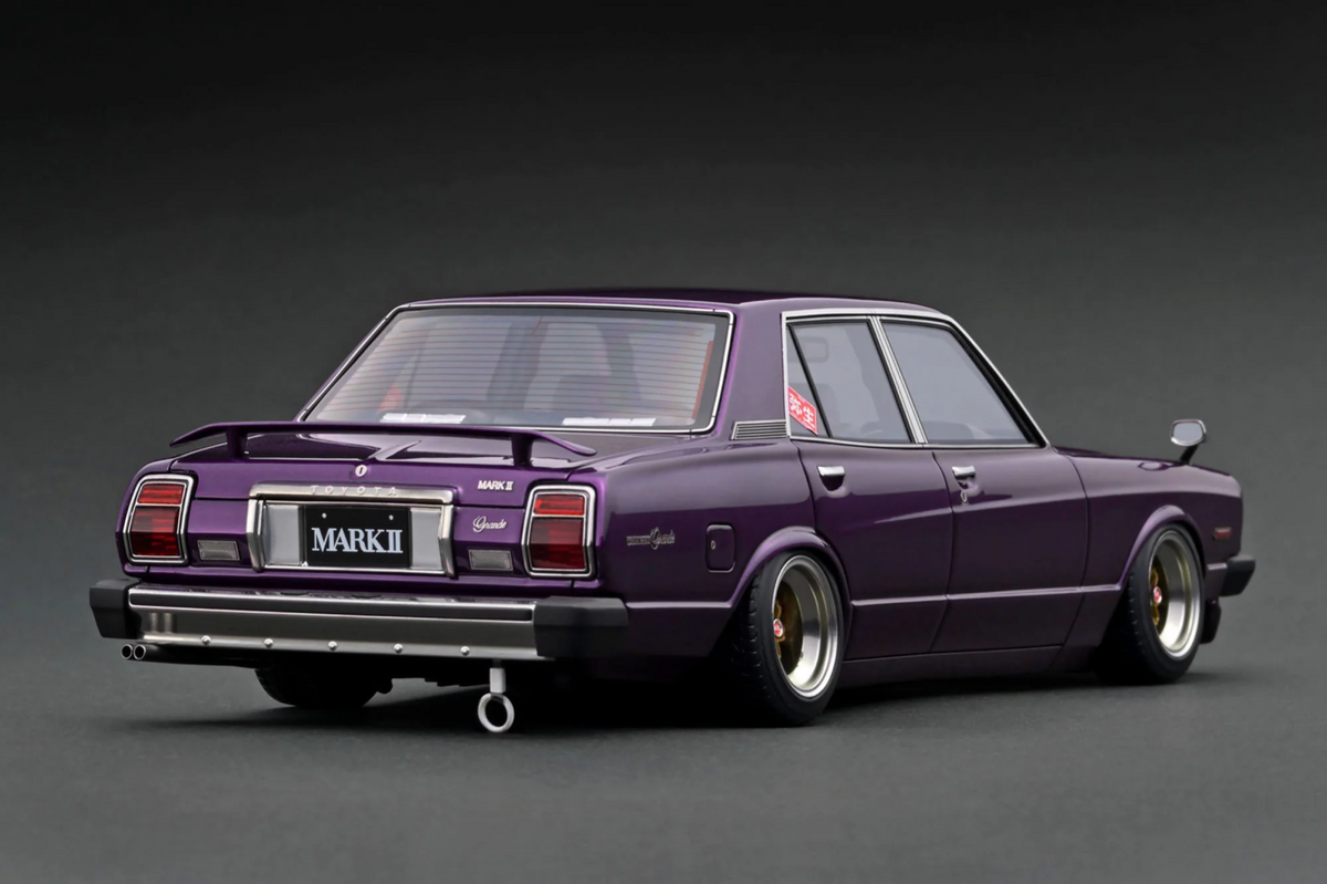 Ignition Model IG3431 1/18 Toyota Mark II Grande MX41 Shakotan Purple Resin