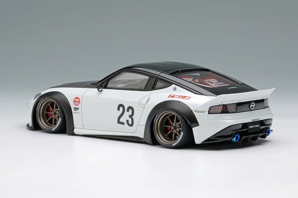 Make Up EIDOLON LB023B 1/43 Nissan Z RZ34 Pearl White/Black LB Nation 8-Spoke