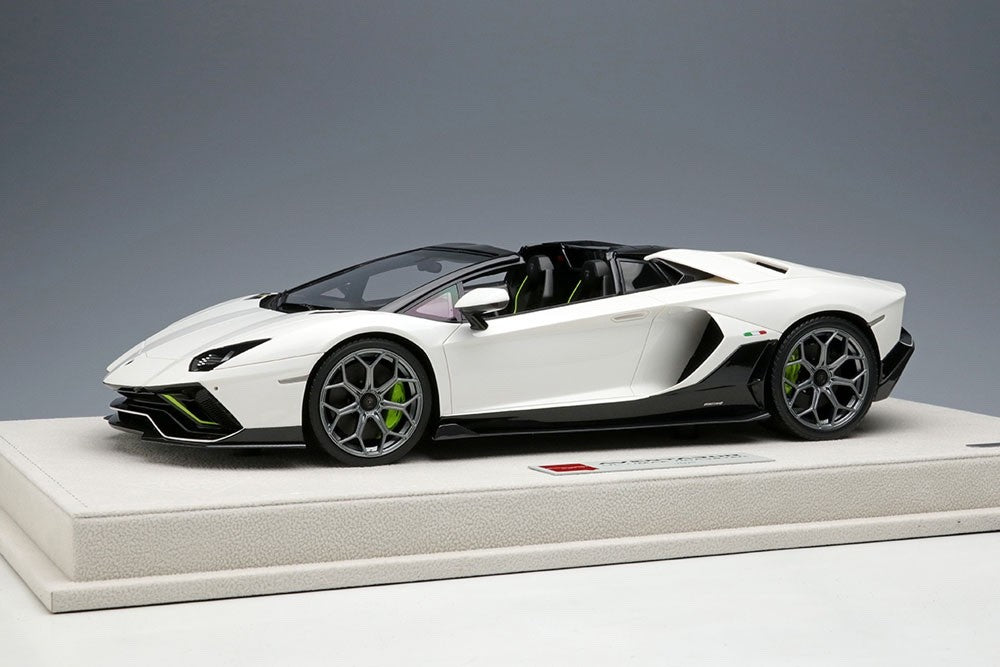 EIDOLON EML064E 1/18 Lamborghini Aventador LP780-4 Ultimae 2021 Bianco Opalis
