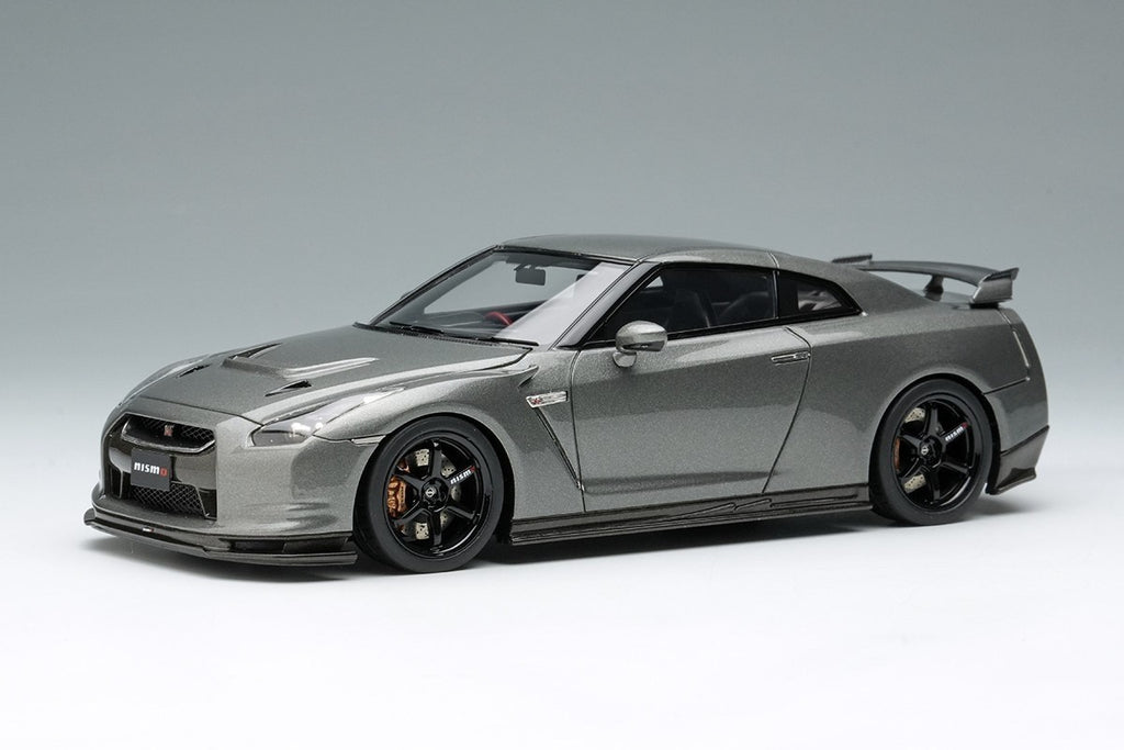 Make Up EIDOLON EM703 1/43 Nissan GT-R Nismo R35 CRS Ver. 2008 Resin