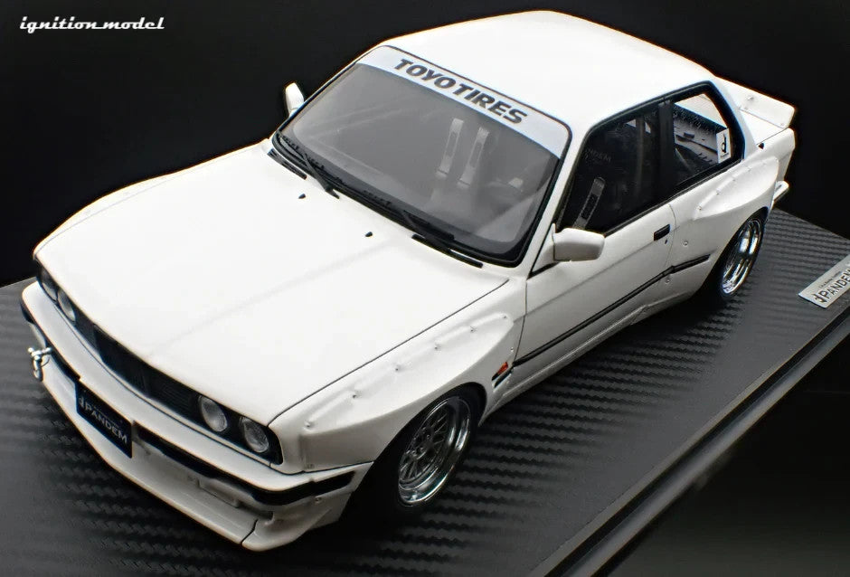 Ignition Model IG3719 1/18 PANDEM 30 White Mesh Wheels Resin