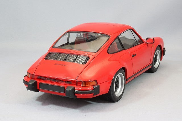 Minichamps MC100063021 1/18 Porsche 911 Carrera Coupe Red