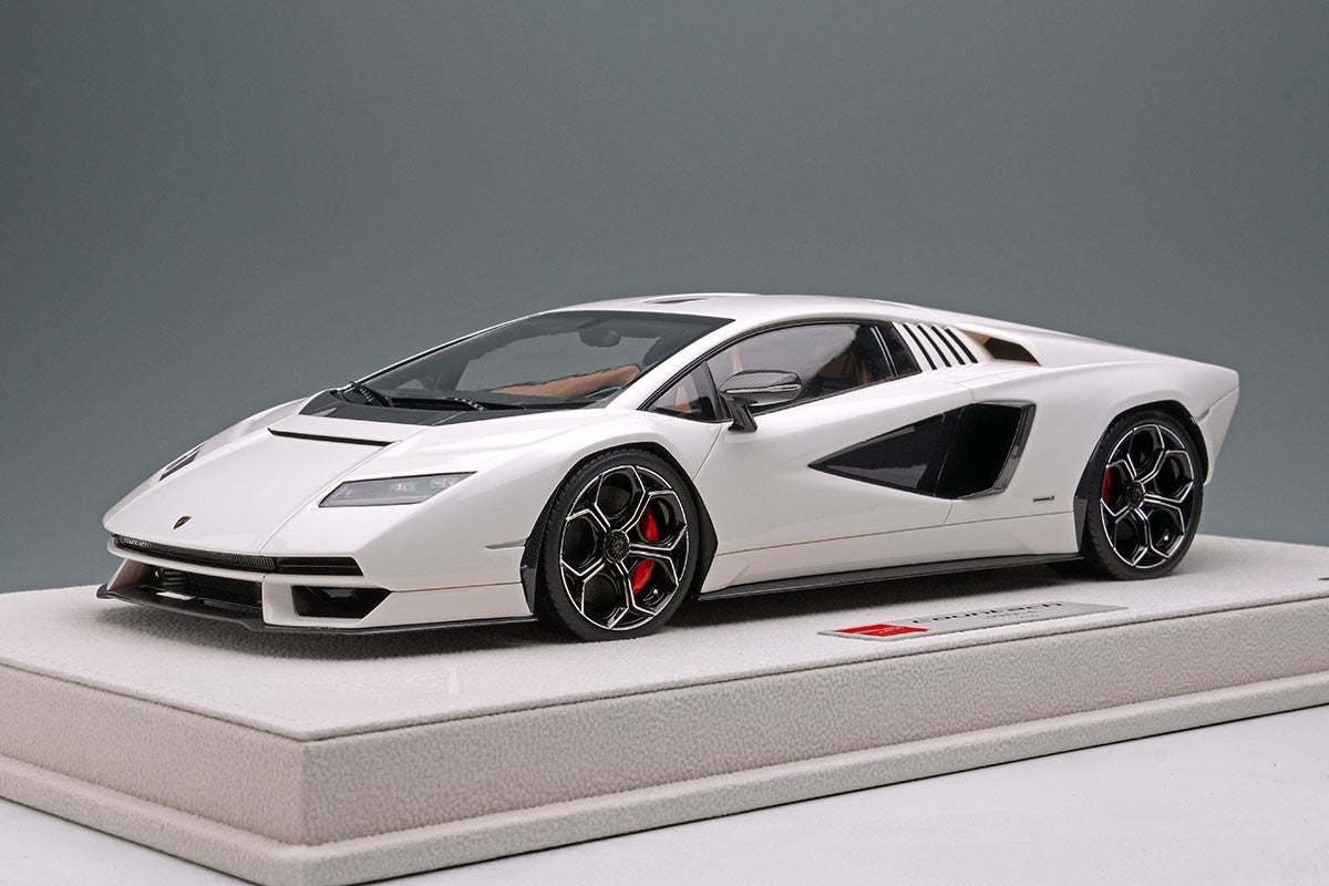 Make Up EIDOLON EML160A 1/18 Lamborghini Countach LPI 800-4 2022 Pearl White