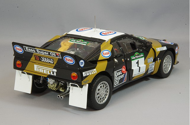 Kyosho KS08306E 1/18 Lancia 037 Rally 1984 Piancavallo #1 Diecast