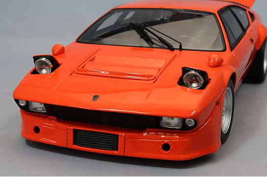 Kyosho KS08445P 1/18 Lamborghini Urraco Rally Orange Openable Diecast