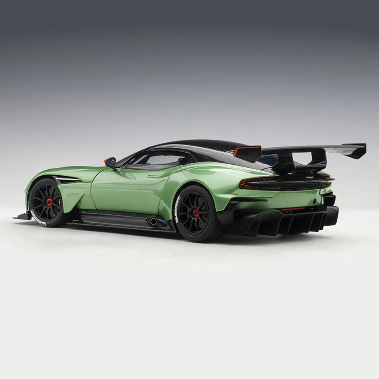 AUTOart 70263 1/18 Aston Martin Vulcan Metallic Green