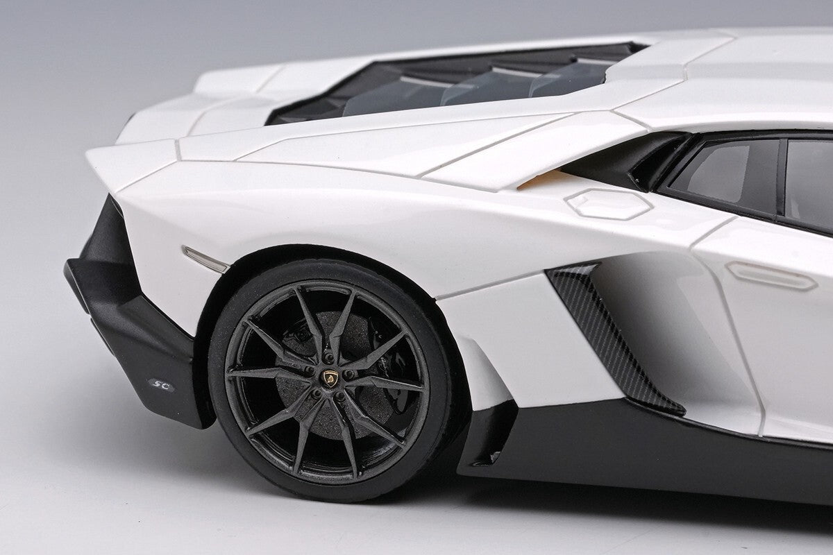 Eidolon EM285K 1/43 Lamborghini Aventador LP720-4 50° Anniversario 2013 White
