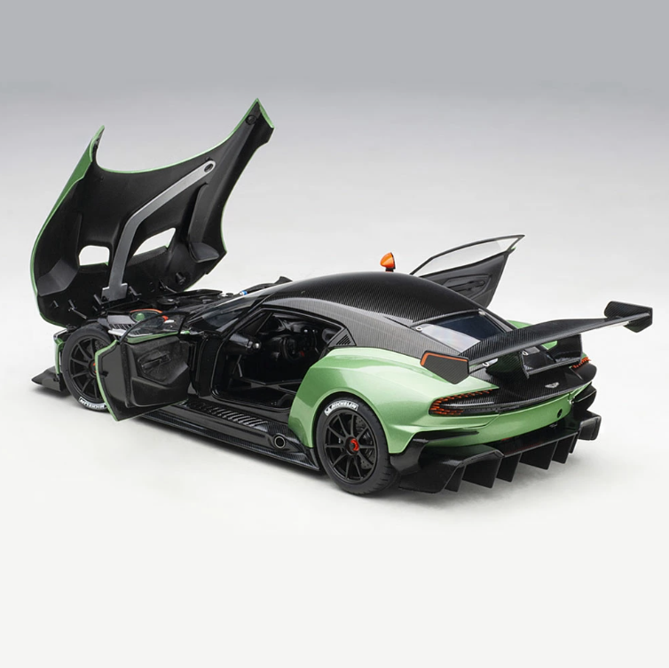 AUTOart 70263 1/18 Aston Martin Vulcan Metallic Green