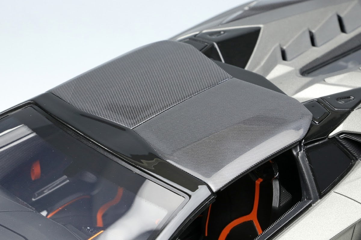 EIDOLON EML028E 1/18 Lamborghini Aventador SVJ Roadster Grigio Titan Resin Car