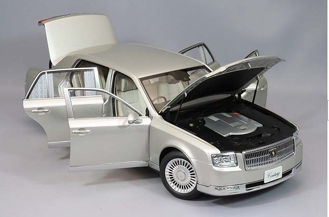AUTOart 78770 1/18 Toyota Century Seika Radiant Silver Composite