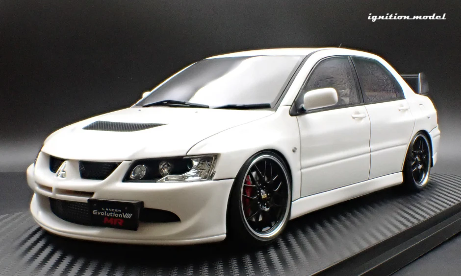 Ignition Model IG3835 1/18 Mitsubishi Lancer Evolution VIII MR CT9A White