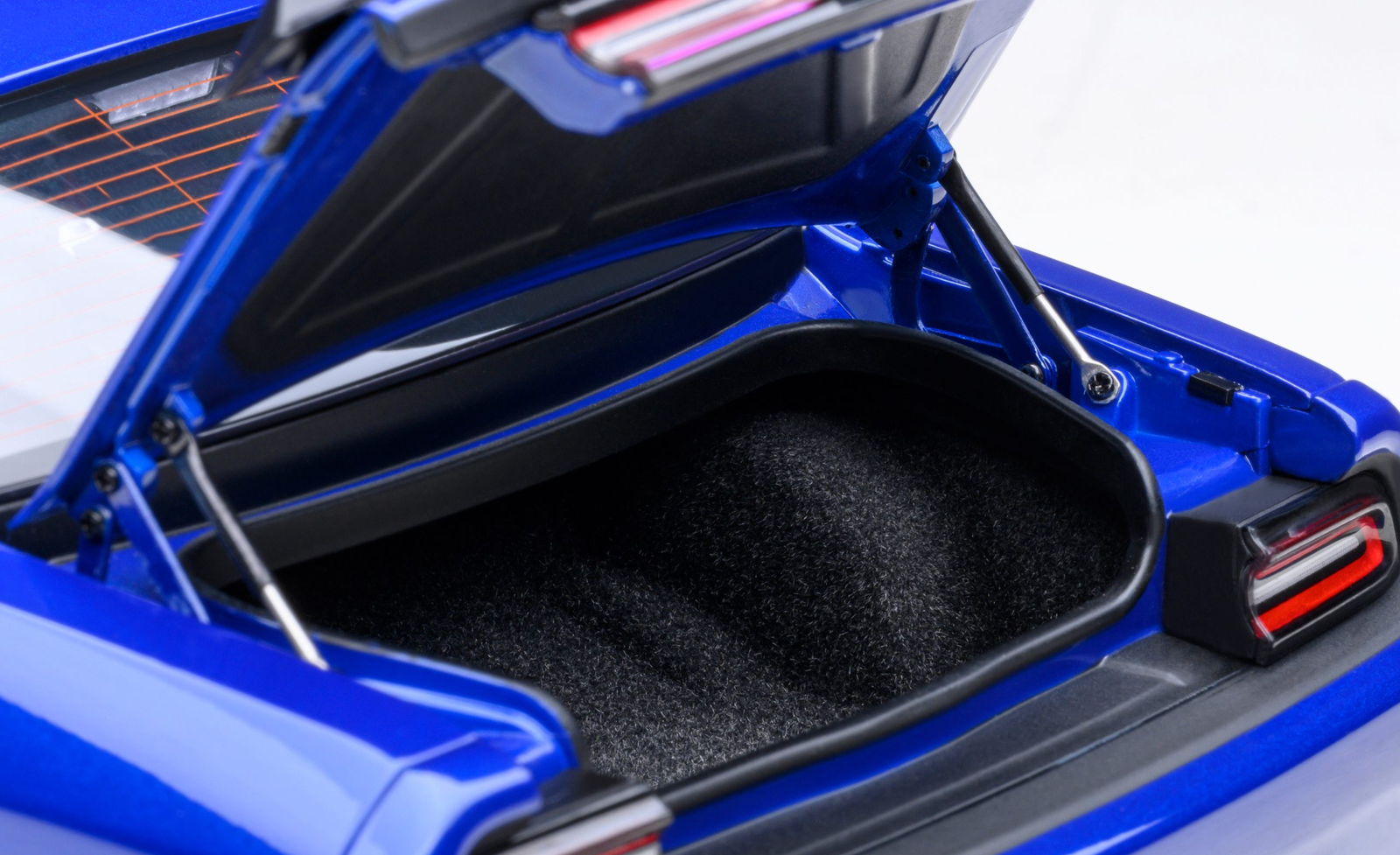 AUTOart 71772 1/18 Dodge Challenger R/T Scat Pack Widebody 2022 Indigo Blue