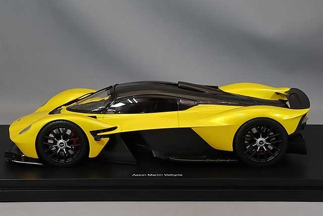 TOP SPEED TS0538 1/18 Aston Martin Valkyrie Sunburst Yellow