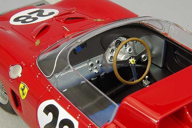 Tecnomodel TM18-129E 1/18 Ferrari Dino 268 SP Le Mans 1962 #28 Rodriguez Resin