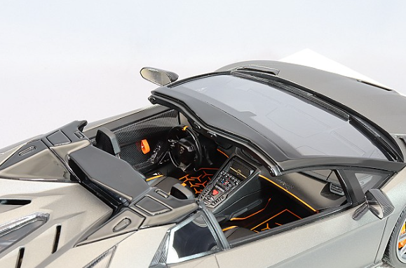 EIDOLON EML028E 1/18 Lamborghini Aventador SVJ Roadster Grigio Titan Resin Car