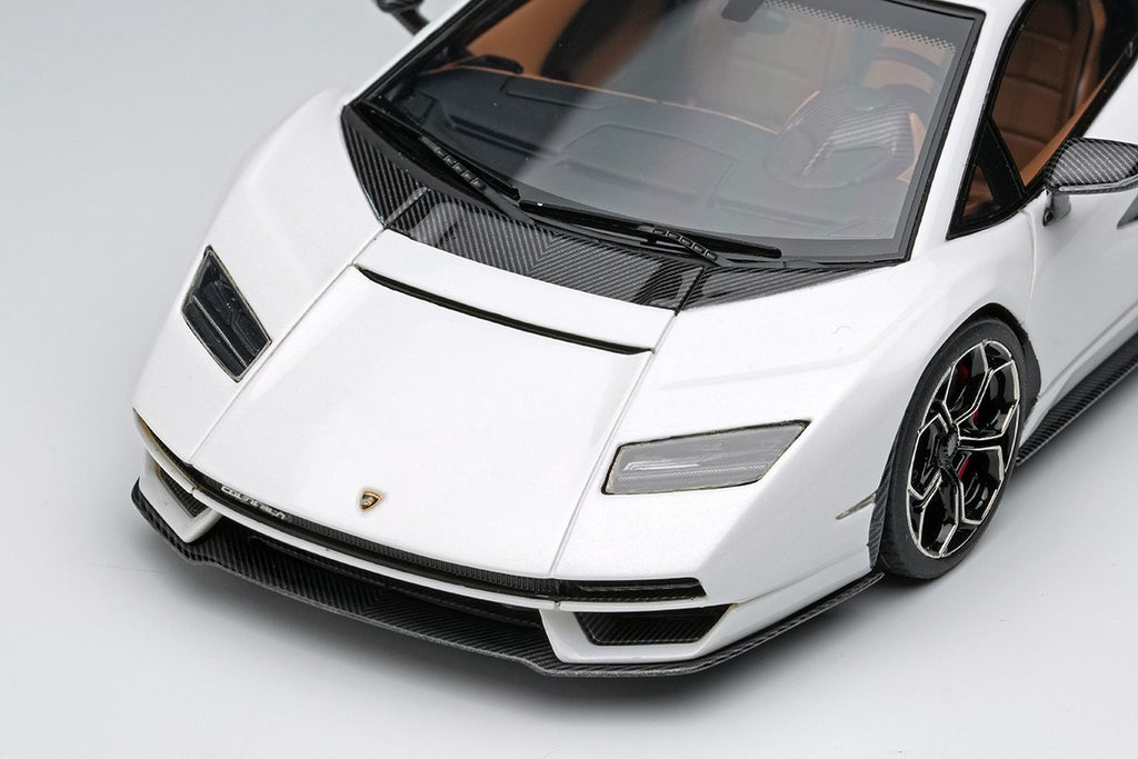 EIDOLON EM740A 1/43 Lamborghini Countach LPI 800-4 2022 Pearl White Resin Car