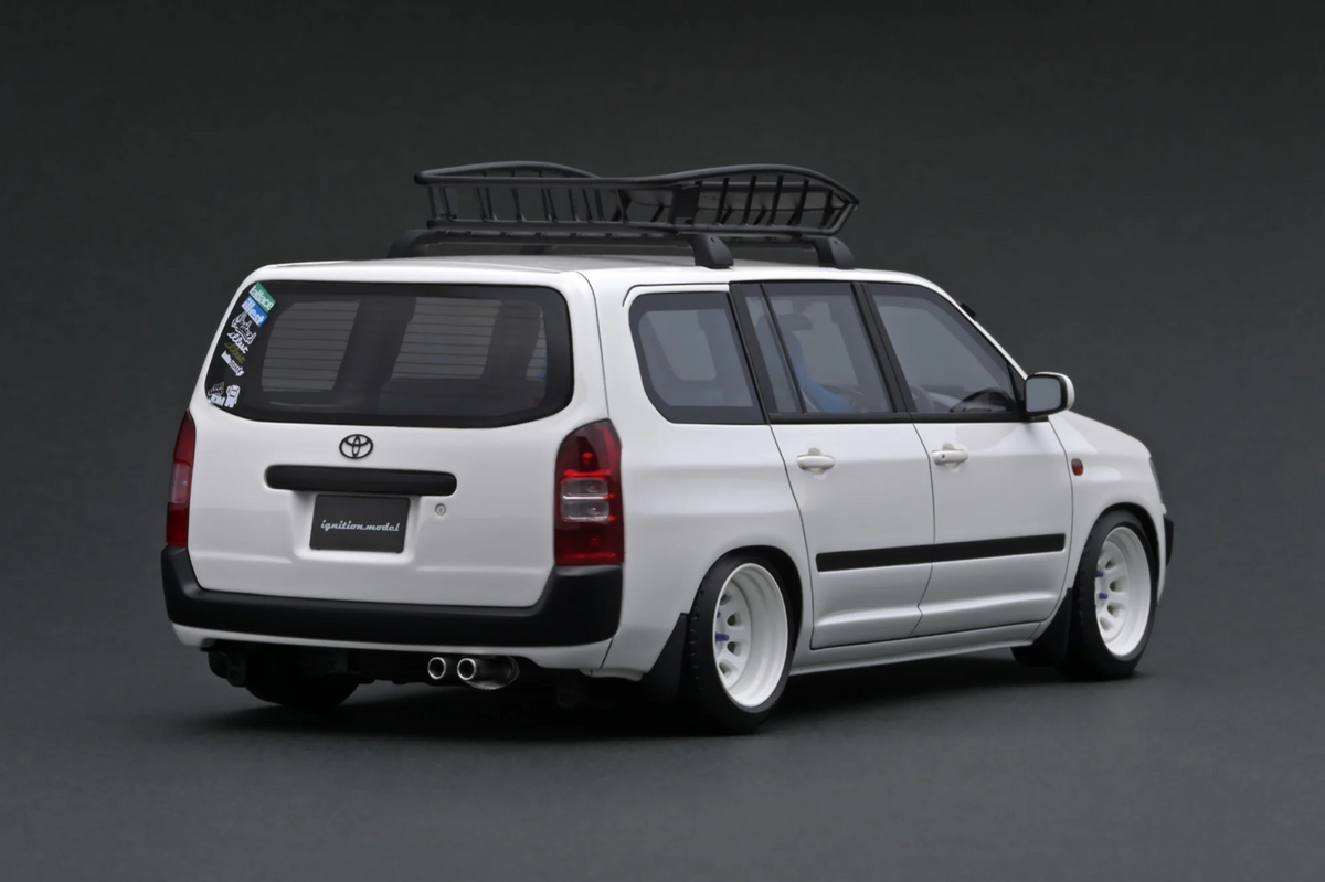 Ignition Model IG1646 1/18 Toyota Probox GL NCP51V Shakotan White Resin