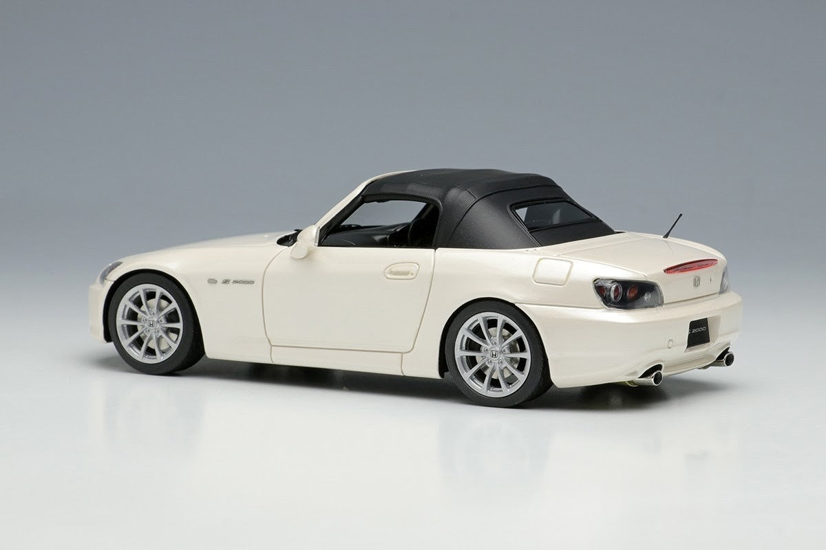 Make Up EIDOLON EM677B 1/43 Honda S2000 AP2 2005 Platinum White Pearl