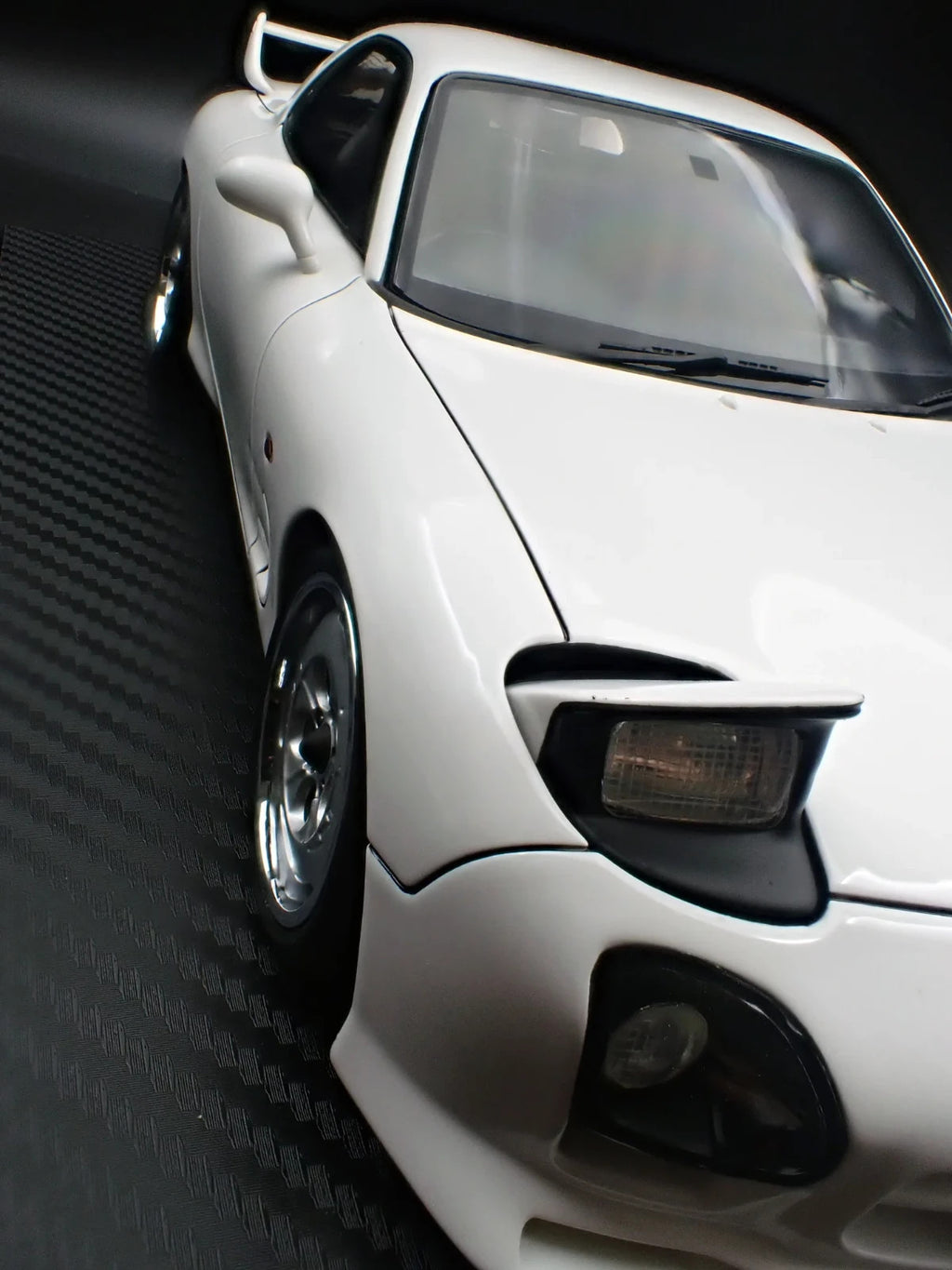 Ignition Model IG3942 1/18 Mazda RX-7 Mazdaspeed FD3S White Resin