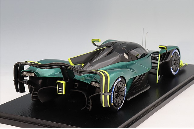Spark S18S943 1/18 Aston Martin Valkyrie AMR Pro 2022 Resin