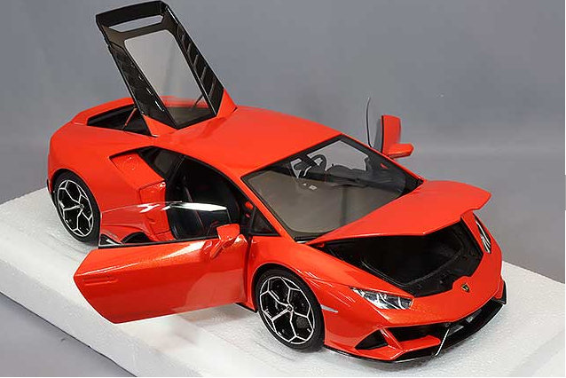 AUTOart 79214 1/18 Lamborghini Huracan EVO Coupe N/A Pearl Orange