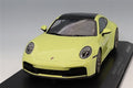 Minichamps MC155064021 1/18 Porsche 911 992.2 Carrera 2024 Yellow