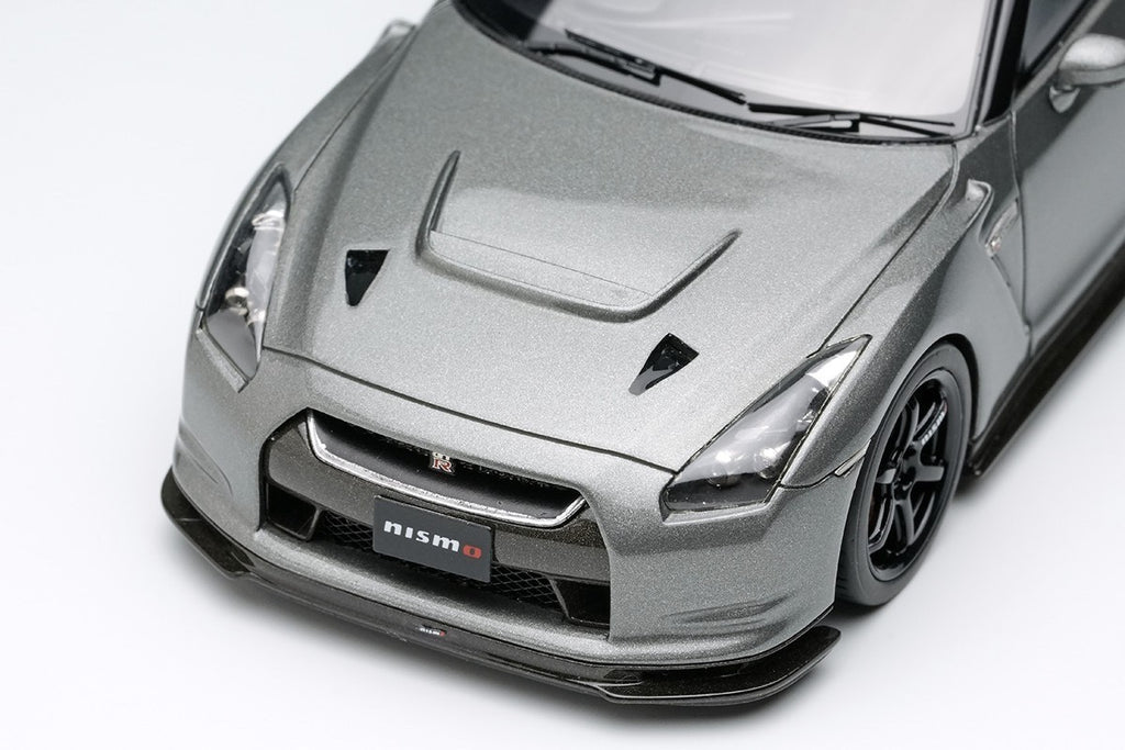 Make Up EIDOLON EM703 1/43 Nissan GT-R Nismo R35 CRS Ver. 2008 Resin