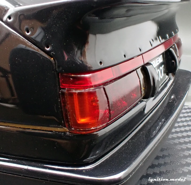 Ignition Model IG3490 1/18 Toyota Sprinter Trueno AE86 Black Limited Resin