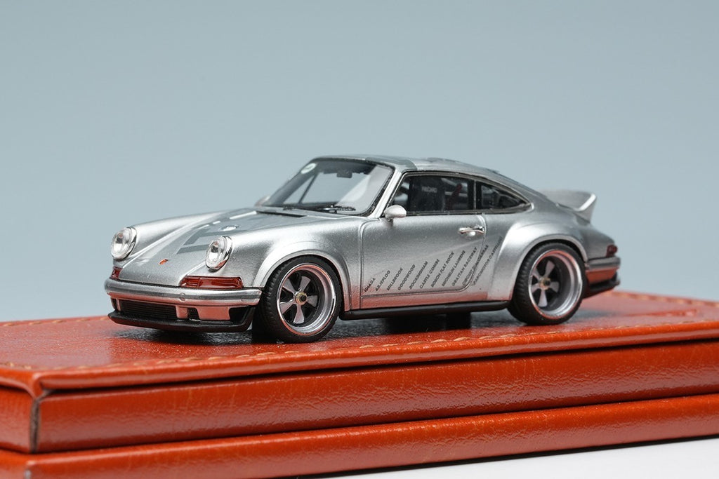 Make Up Titan64 TM004D 1/64 Singer DLS Silver Metallic Diecast Model Car