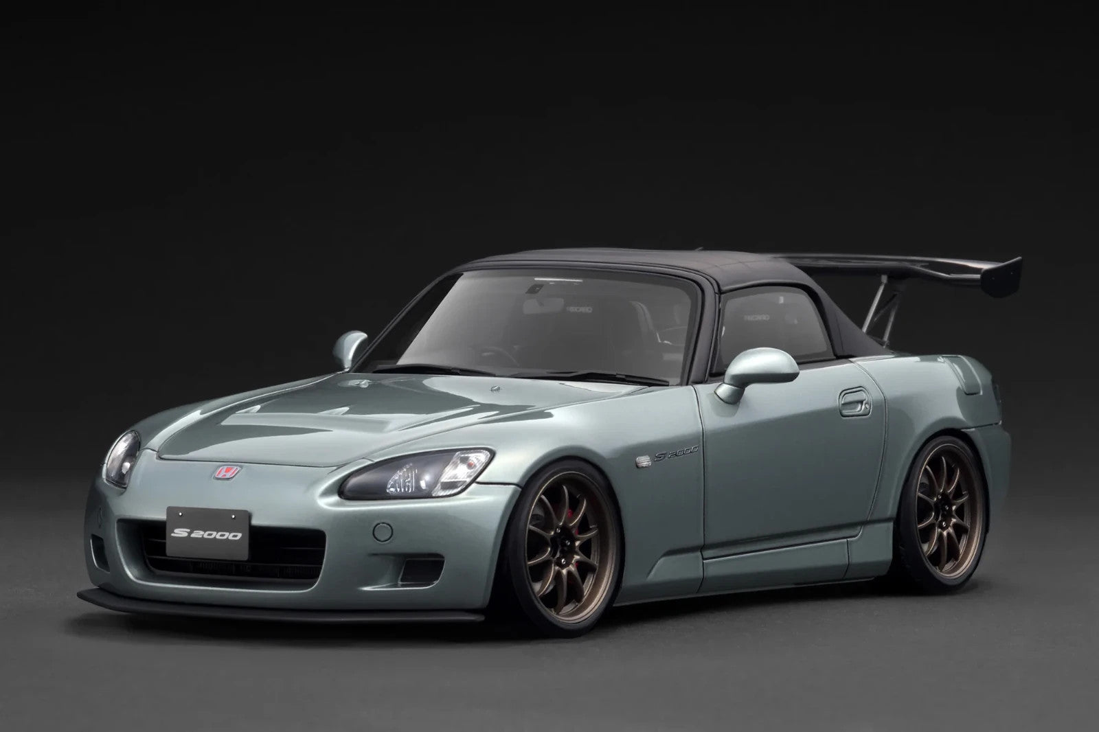Ignition Model IG3918 1/18 Honda S2000 AP1 Gun Metallic Roadster