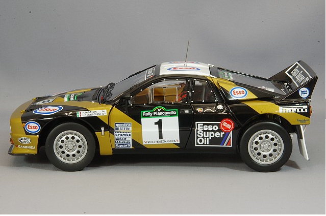 Kyosho KS08306E 1/18 Lancia 037 Rally 1984 Piancavallo #1 Diecast