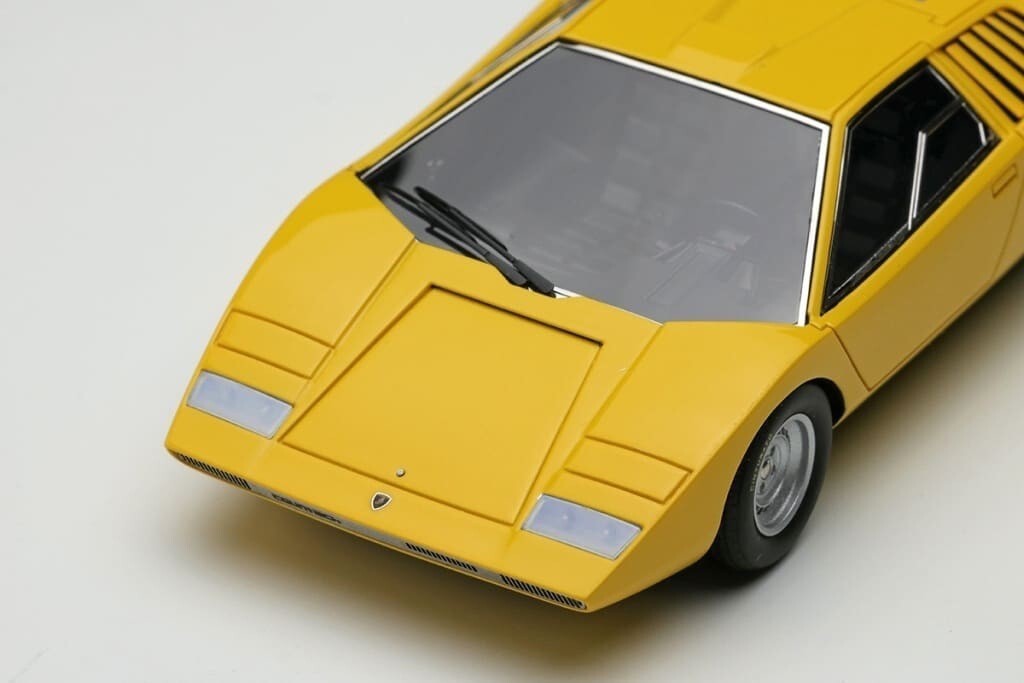 Make Up EIDOLON EM210B 1/43 Lamborghini Countach LP500 Bertone 1971 Late Type