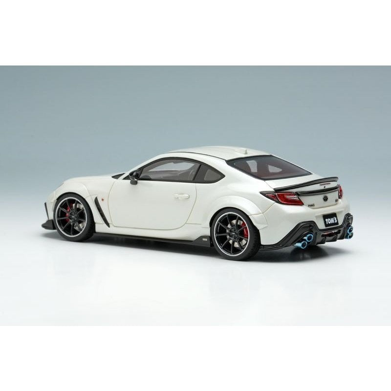 EIDOLON EM725B – 1/43 TOM’S GR86 Wide Body 2022 “Crystal White Pearl” Resin