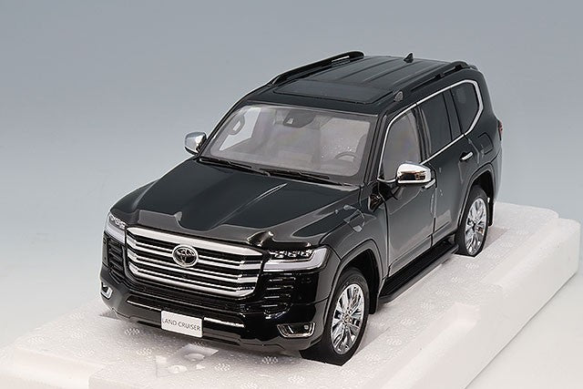 LCD Model LCD18013ZXBL 1/18 Toyota Land Cruiser 300 ZX Black Diecast