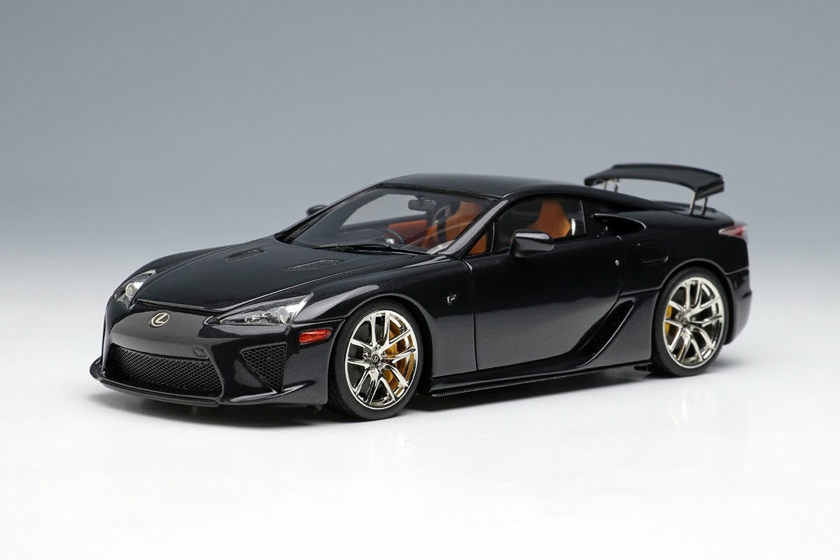 Make Up EIDOLON EM698E 1/43 Lexus LFA 2010 Rear Wing Up Pearl Gray