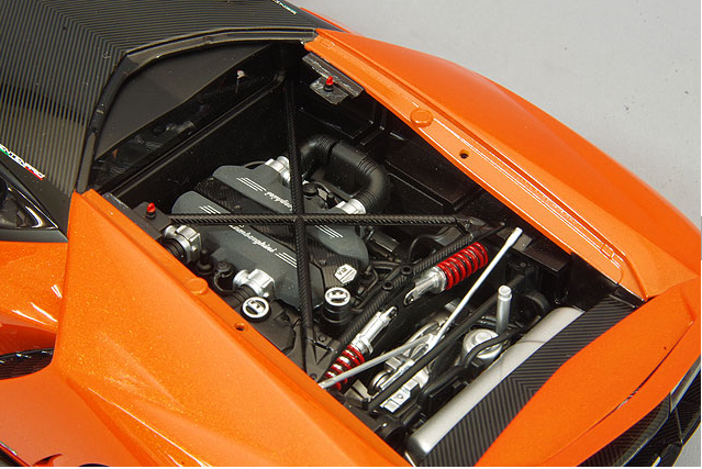 AUTOart 79201 1/18 Lamborghini Centenario 2016 Pearl Orange