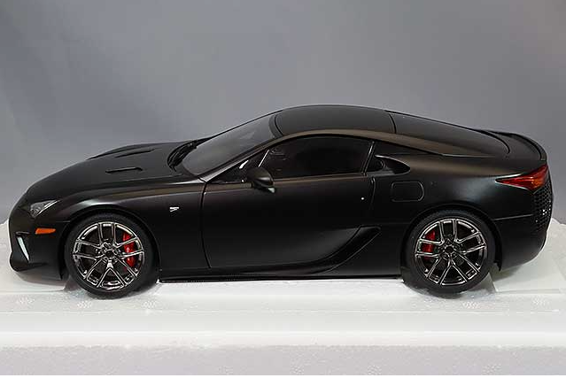 AUTOart 78852 1/18 Lexus LFA Matte Black Composite