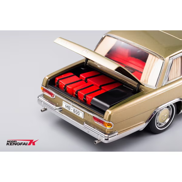 KENGFai TK-KF029-3 1/18 Mercedes-Benz Pullman Pearl Champagne Gold Diecast Model