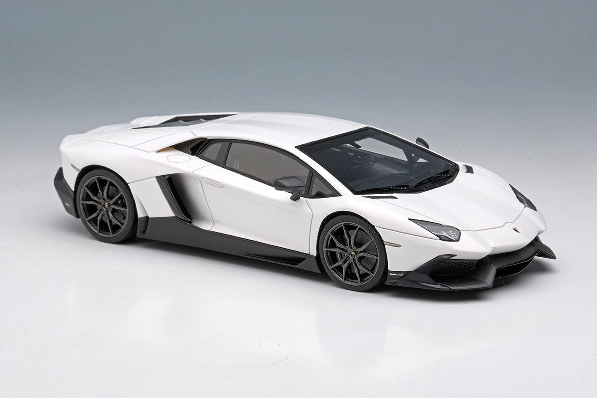 Eidolon EM285K 1/43 Lamborghini Aventador LP720-4 50° Anniversario 2013 White