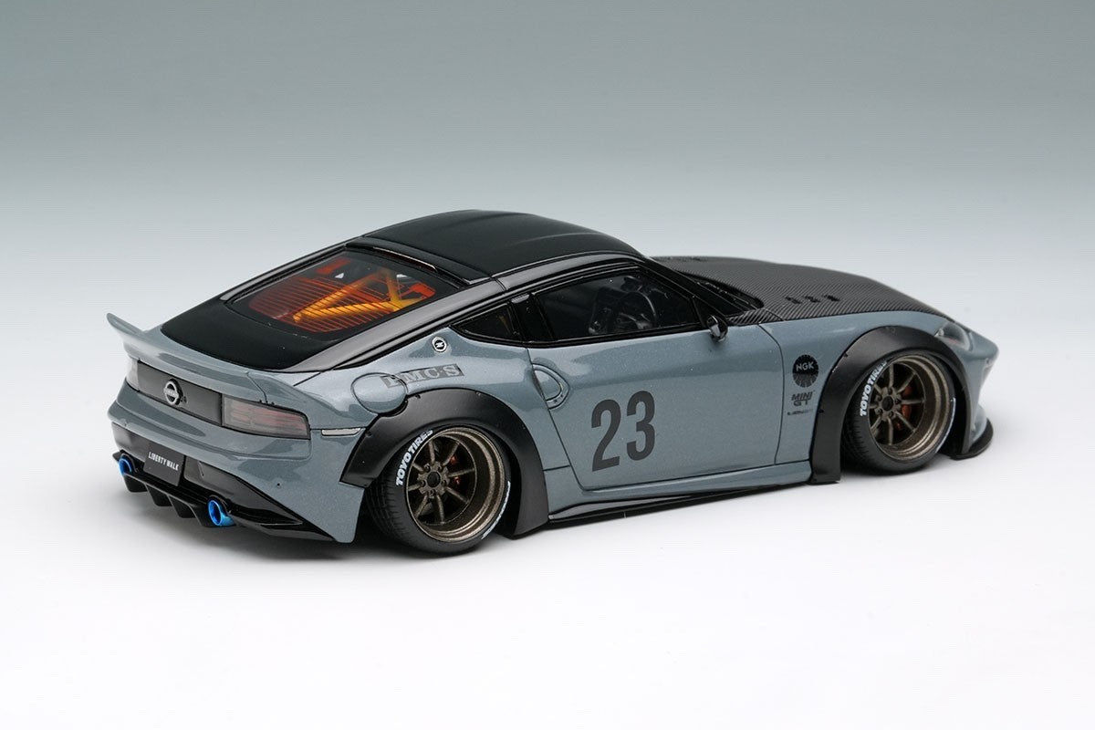 Make Up EIDOLON LB023C 1/43 Nissan Z RZ34 Pearl White LB Nation 8-Spoke Wheels