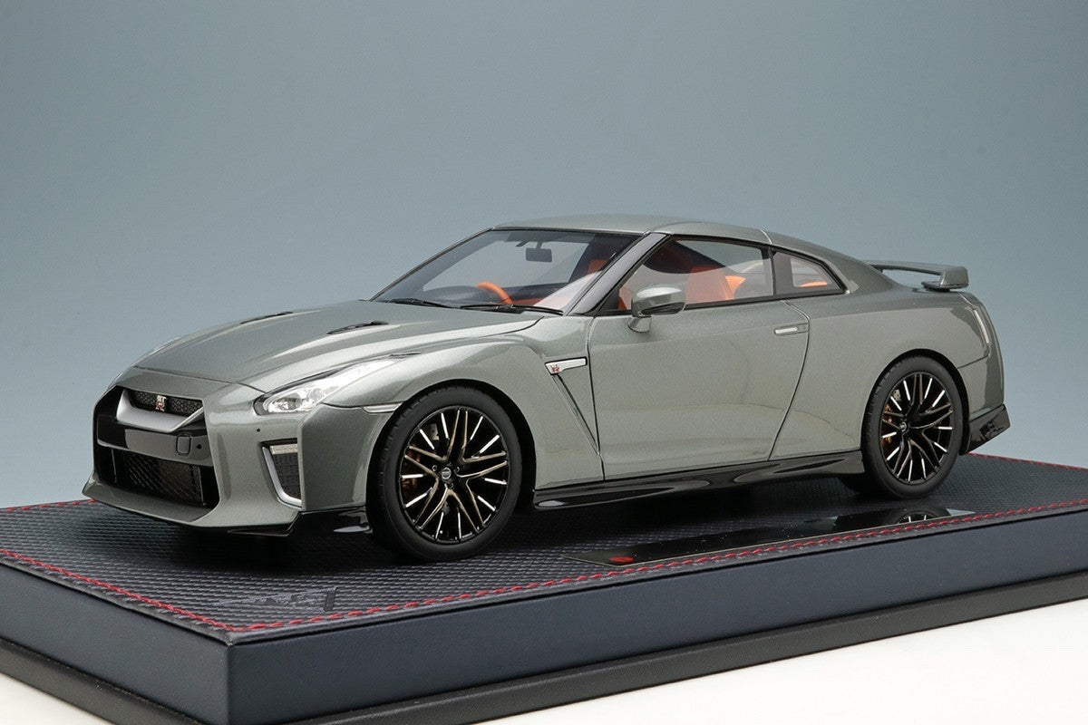 Make Up IDEA IM042F 1/18 Nissan GT-R 2020 Dark Metal Gray Tan Interior