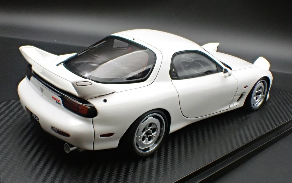 Ignition Model IG3942 1/18 Mazda RX-7 Mazdaspeed FD3S White Resin