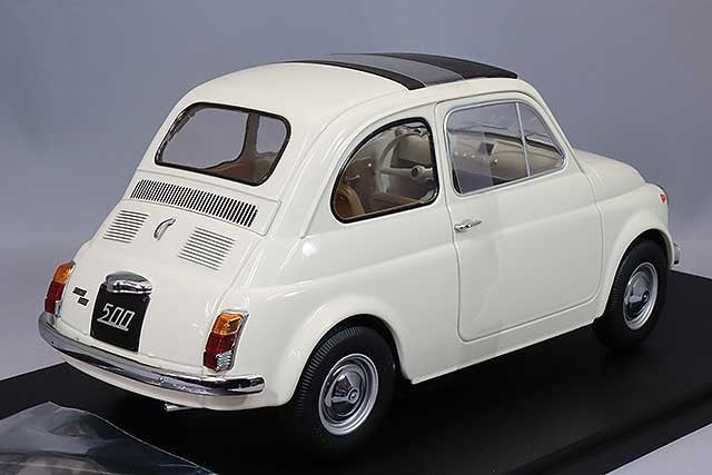 KK Scale KKDC120032 1/12 Fiat 500F 1968 Cream Classic Car Diecast